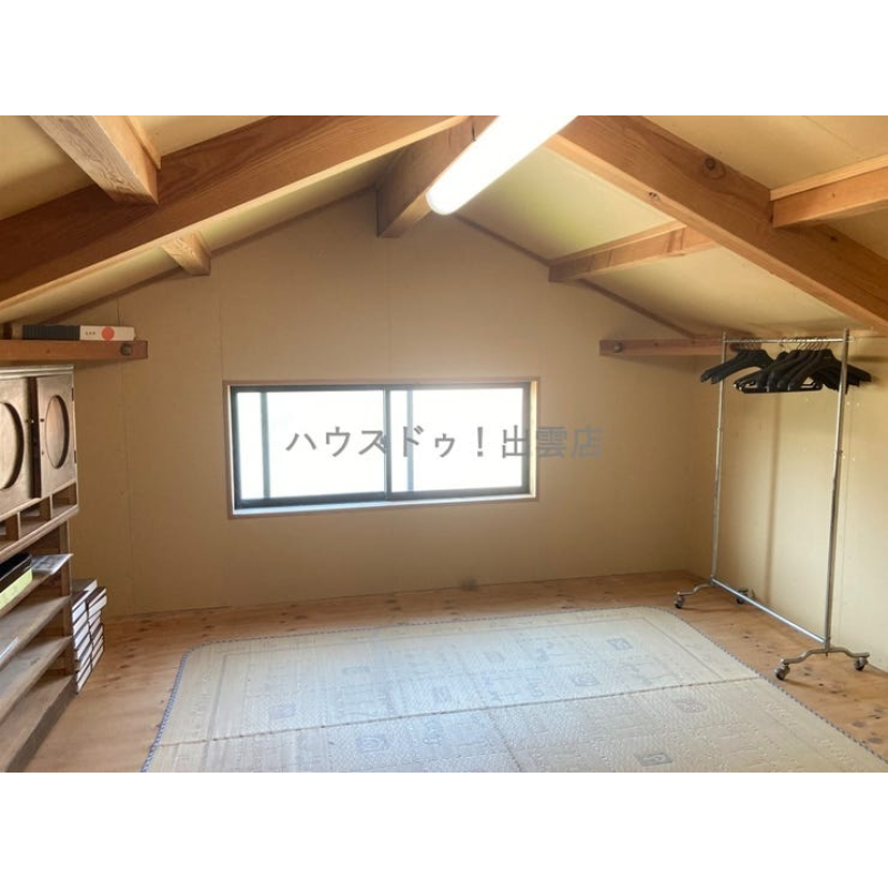 小屋裏収納スペースです。 2733808