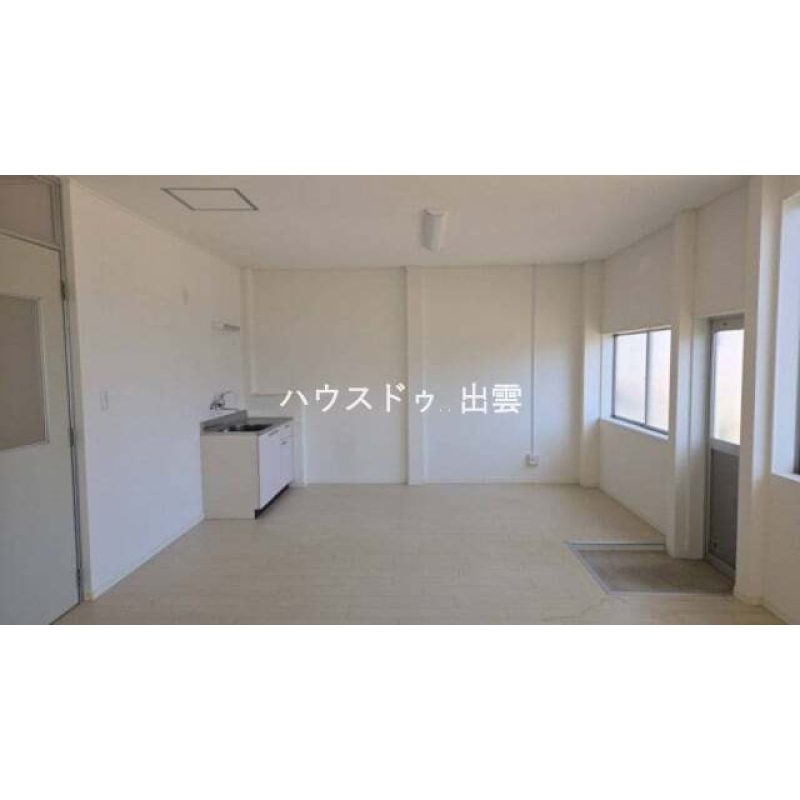 広々事務所として使えそうです。 4458806